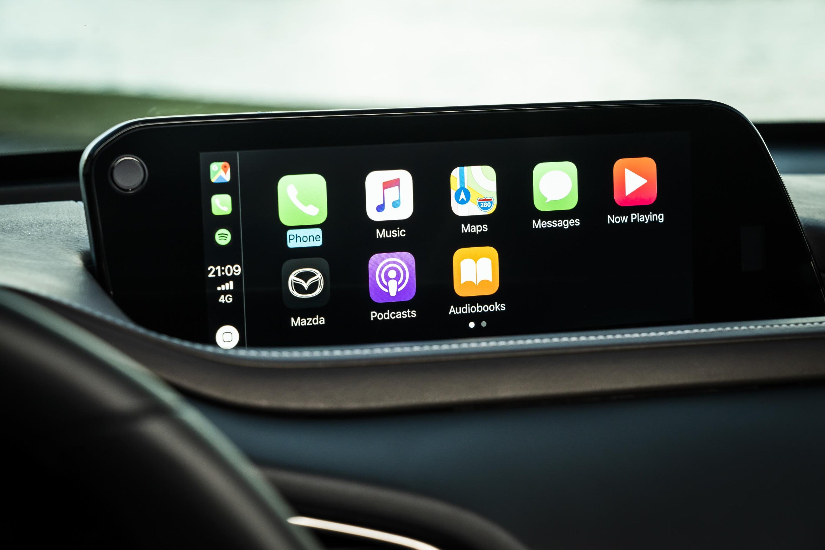 What Is Apple CarPlay And How Does It Work Heycar what-is-apple-carplay-and-how-does-it-work-heycar